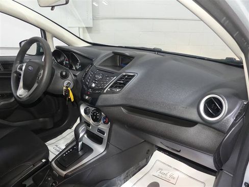 Used 2018 Ford Fiesta SE FWD image 22