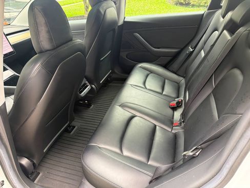 Used 2019 Tesla Model 3 Performance AWD/4WD image 6