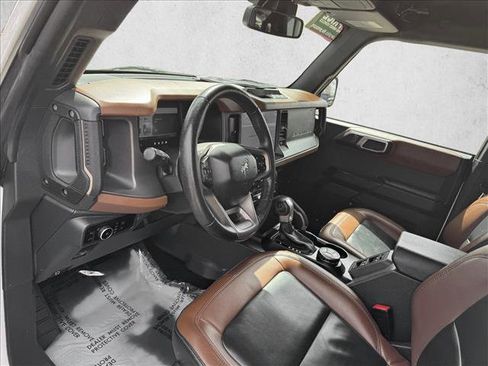 Used 2024 Ford Bronco Outer Banks AWD/4WD image 11