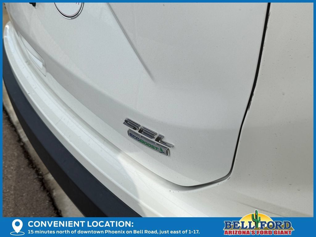 Used 2020 Ford Edge SEL w/ Convenience Package FWD image 8