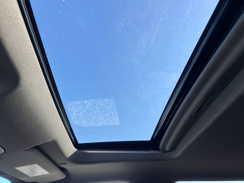 Used 2024 Chevrolet Silverado 2500 LTZ w/ LTZ Premium Package image 17