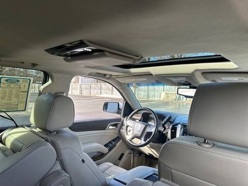 Used 2018 GMC Yukon XL Denali w/ Open Road Package image 22