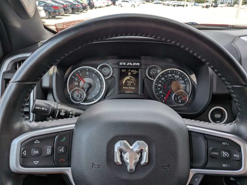 Used 2023 RAM 1500 Big Horn AWD/4WD image 33
