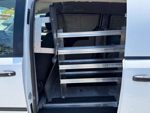 Used 2013 RAM C/V Tradesman FWD image 19