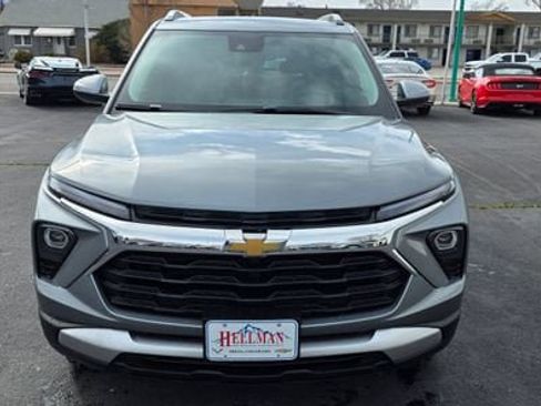 New 2026 Chevrolet TrailBlazer LT w/ Convenience Package AWD/4WD image 2