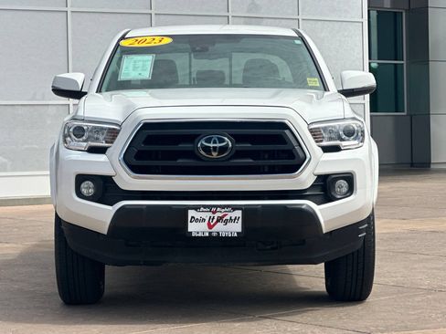 Certified 2023 Toyota Tacoma SR5 w/ Technology Package AWD/4WD image 11