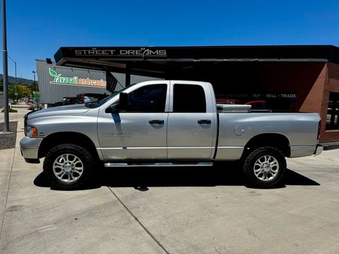 Used 2004 Dodge Ram 2500 Truck SLT w/ Trailer Tow Group AWD/4WD image 1