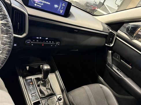 Used 2025 MAZDA CX-50 AWD 2.5 S w/ Preferred Package image 11