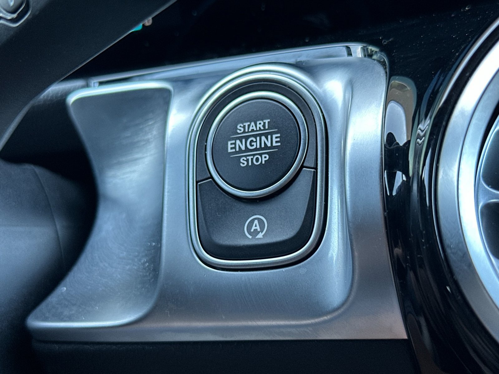 Certified 2026 Mercedes-Benz GLB 250 4MATIC image 23
