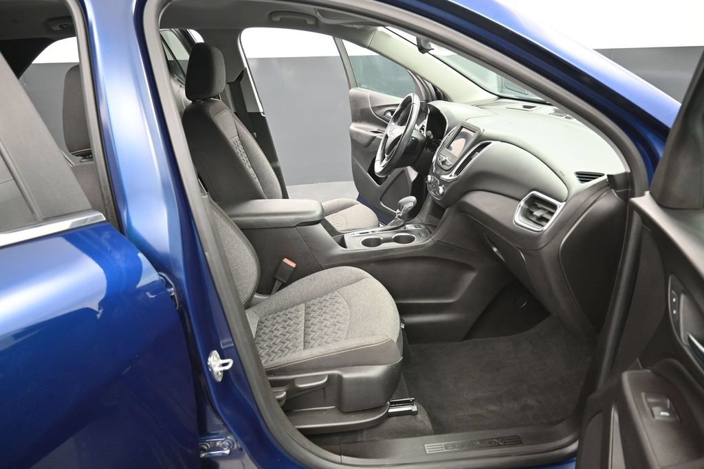 Used 2022 Chevrolet Equinox LT AWD/4WD image 35