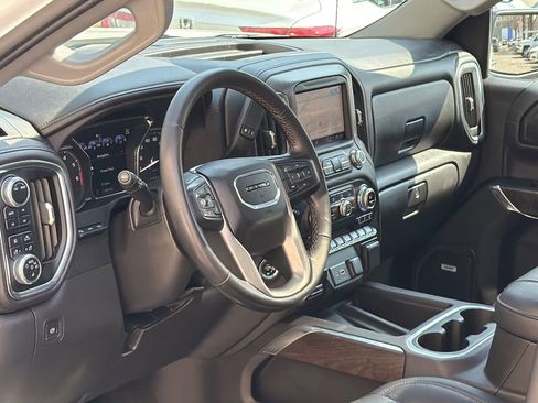 Used 2022 GMC Sierra 1500 Denali w/ Denali Premium Package AWD/4WD image 9