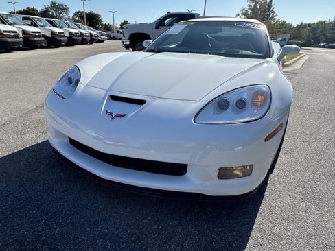 Used 2010 Chevrolet Corvette Grand Sport w/ Preferred Equipment Group image 6