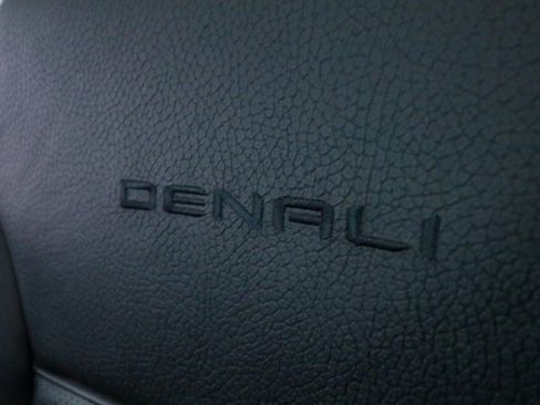 Used 2024 GMC Sierra 1500 Denali AWD/4WD image 28