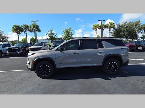 New 2027 Chevrolet Traverse Z71 w/ Driver Confidence Package AWD/4WD image 24