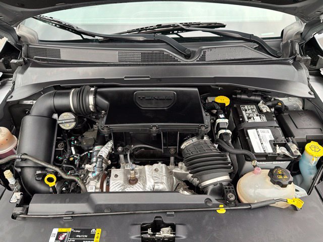 Used 2024 Jeep Compass Latitude AWD/4WD image 27