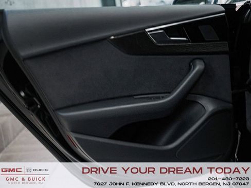 Used 2022 Audi S5 Premium image 14