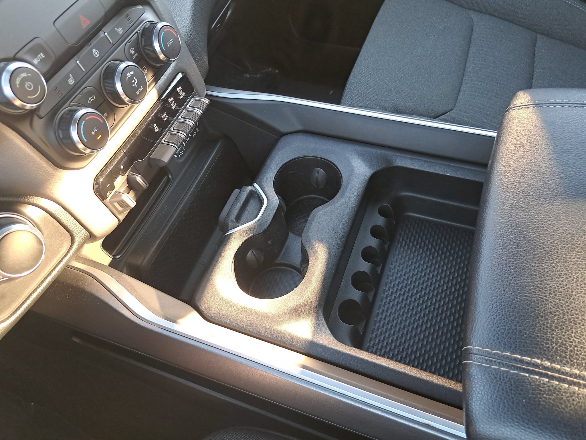 Certified 2022 RAM 1500 Big Horn AWD/4WD image 23