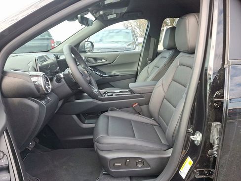 New 2026 Chevrolet Equinox LT w/ Convenience Package II image 6