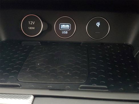 New 2026 Genesis G70 2.5T Prestige image 22