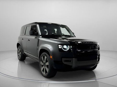 New 2026 Land Rover Defender 110 V8 image 6