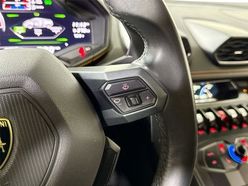 Used 2018 Lamborghini Huracan LP 580-2 image 22