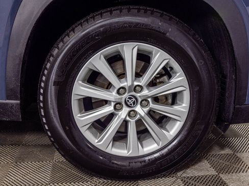 Used 2024 Toyota Grand Highlander XLE image 53