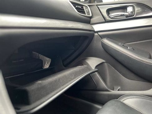 Used 2017 Nissan Maxima 3.5 SL FWD image 31