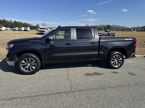 Certified 2023 Chevrolet Silverado 1500 LT image 7