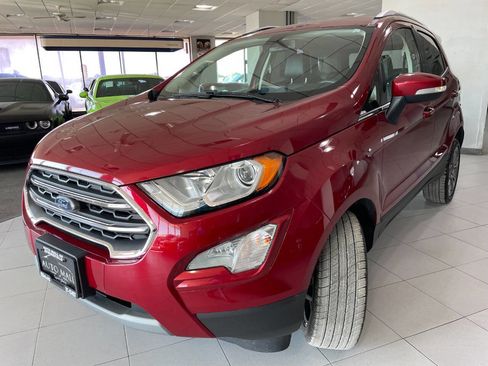 Used 2019 Ford EcoSport Titanium image 3