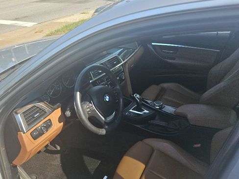 Used 2017 BMW 330i Sedan RWD image 5