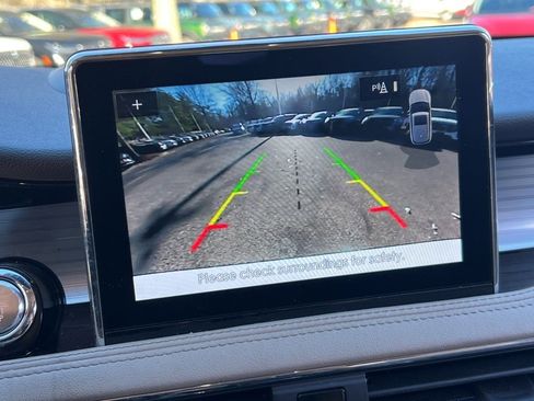 Used 2022 Lincoln Corsair Standard Sport Utility w/ Premium Package image 30