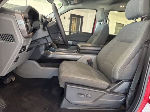 Used 2025 Ford F150 XLT w/ Equipment Group 301A Standard image 9