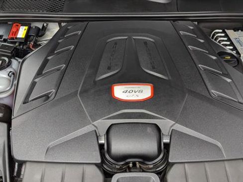 Used 2021 Porsche Cayenne GTS w/ Premium Package Plus image 27