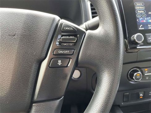 Used 2022 Nissan Frontier SV w/ Technology Package image 25