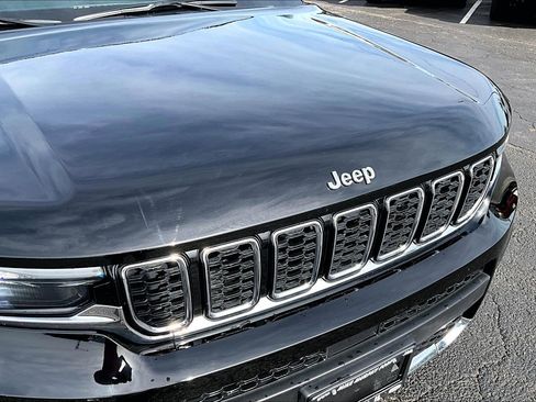 Used 2021 Jeep Grand Cherokee L Limited w/ Trailer Tow Group (B) AWD/4WD image 32