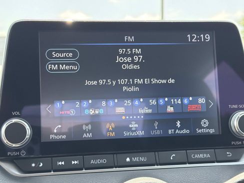 Used 2025 Nissan Sentra SV w/ All-Weather Package FWD image 13