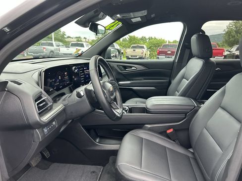 Used 2026 Chevrolet Traverse LT AWD/4WD image 21