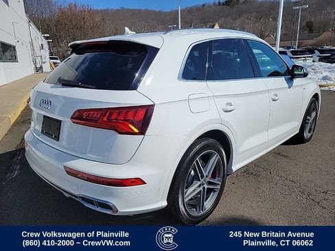 Used 2018 Audi SQ5 Premium Plus w/ S Sport Package image 3