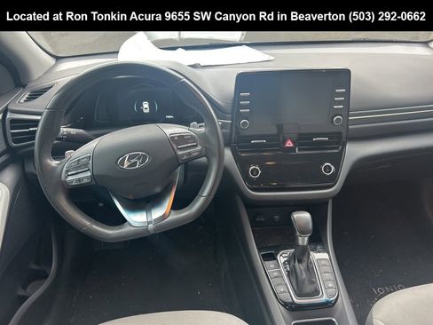 Used 2022 Hyundai Ioniq SE image 11