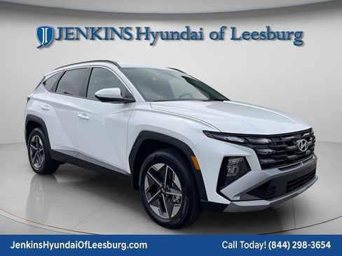 New 2026 Hyundai Tucson SEL image 1