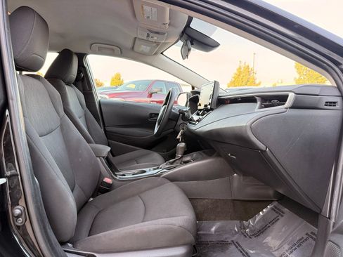 Used 2022 Toyota Corolla LE FWD image 21