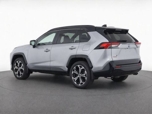 Used 2024 Toyota RAV4 XSE w/ Weather Package AWD/4WD image 3