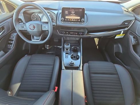 New 2026 Nissan Rogue SV AWD/4WD image 20