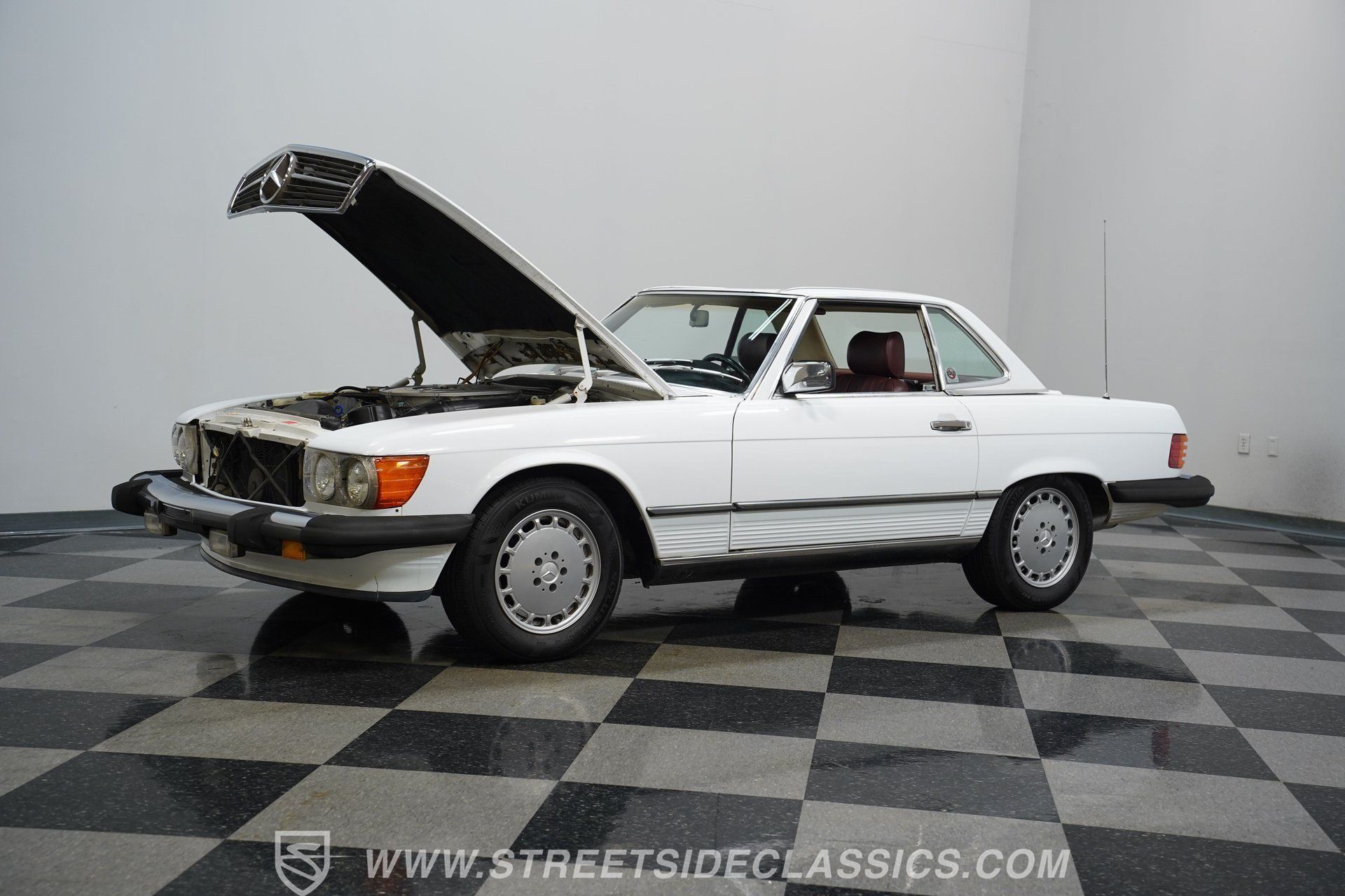 Used 1989 Mercedes-Benz 560 SL image 31
