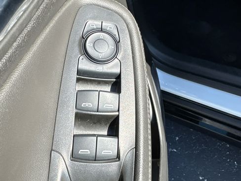 Used 2024 Buick Encore GX Sport Touring AWD/4WD image 13