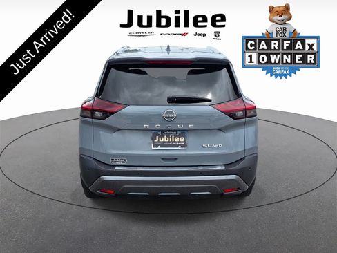 Used 2023 Nissan Rogue SL w/ SL Premium Package AWD/4WD image 3