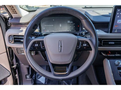 Used 2023 Lincoln Aviator Reserve w/ Equipment Group 201A AWD/4WD image 24