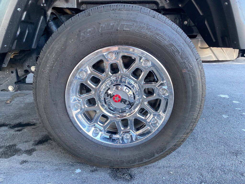 Used 2024 Jeep Gladiator Sport AWD/4WD image 30