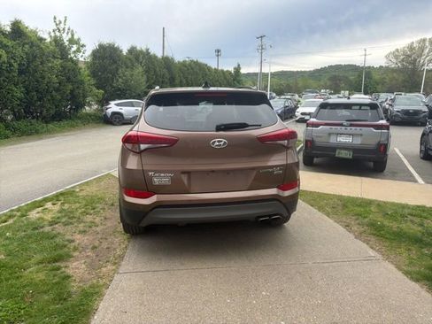Used 2016 Hyundai Tucson Limited w/ Option Group 03 AWD/4WD image 7