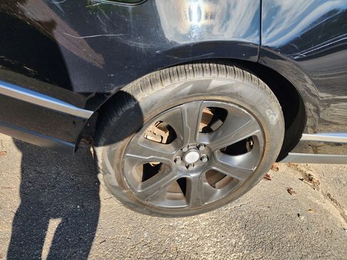 Used 2018 Land Rover Range Rover HSE image 9